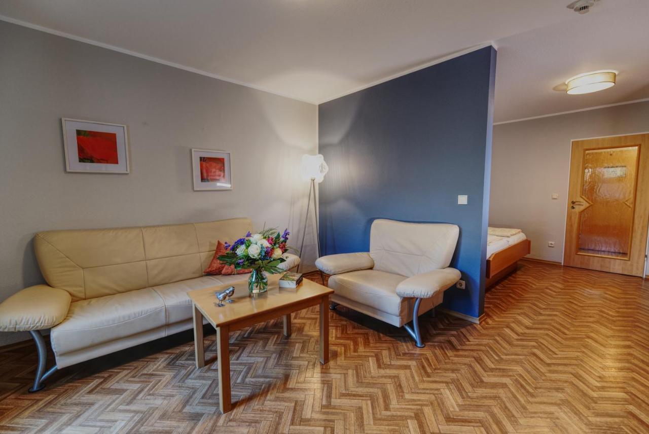 Erlkoenig Gaesteappartements บาดฟึสซิง ภายนอก รูปภาพ