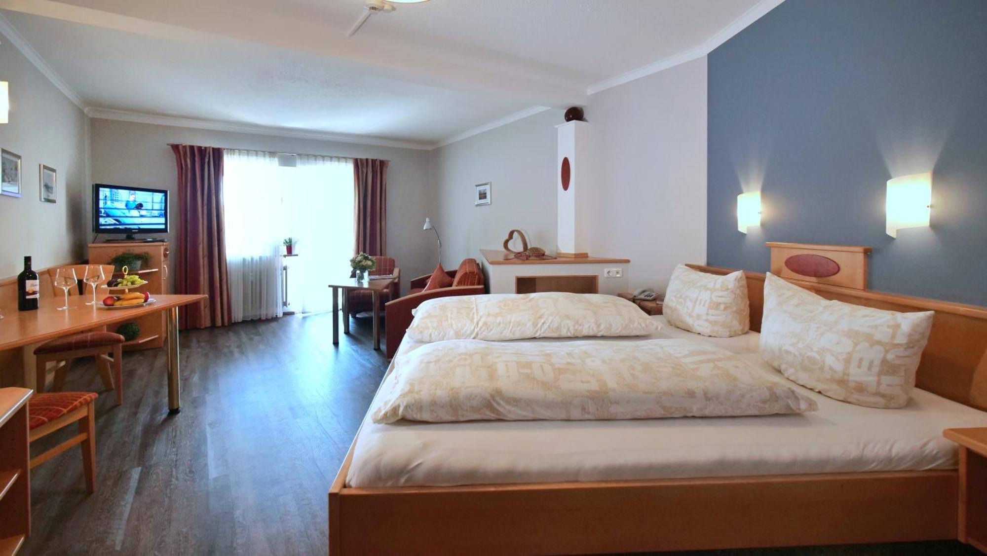 Erlkoenig Gaesteappartements บาดฟึสซิง ภายนอก รูปภาพ