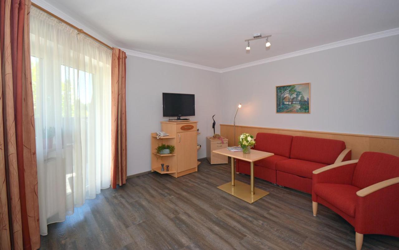 Erlkoenig Gaesteappartements บาดฟึสซิง ภายนอก รูปภาพ