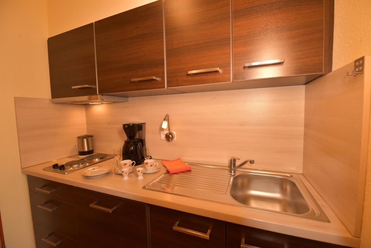 Erlkoenig Gaesteappartements บาดฟึสซิง ภายนอก รูปภาพ