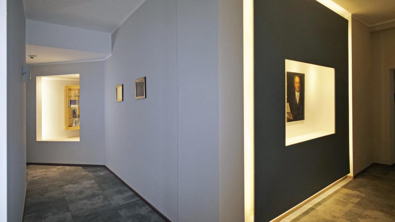 Erlkoenig Gaesteappartements บาดฟึสซิง ภายนอก รูปภาพ